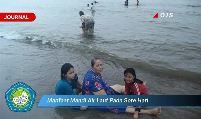 manfaat mandi air laut pada sore hari